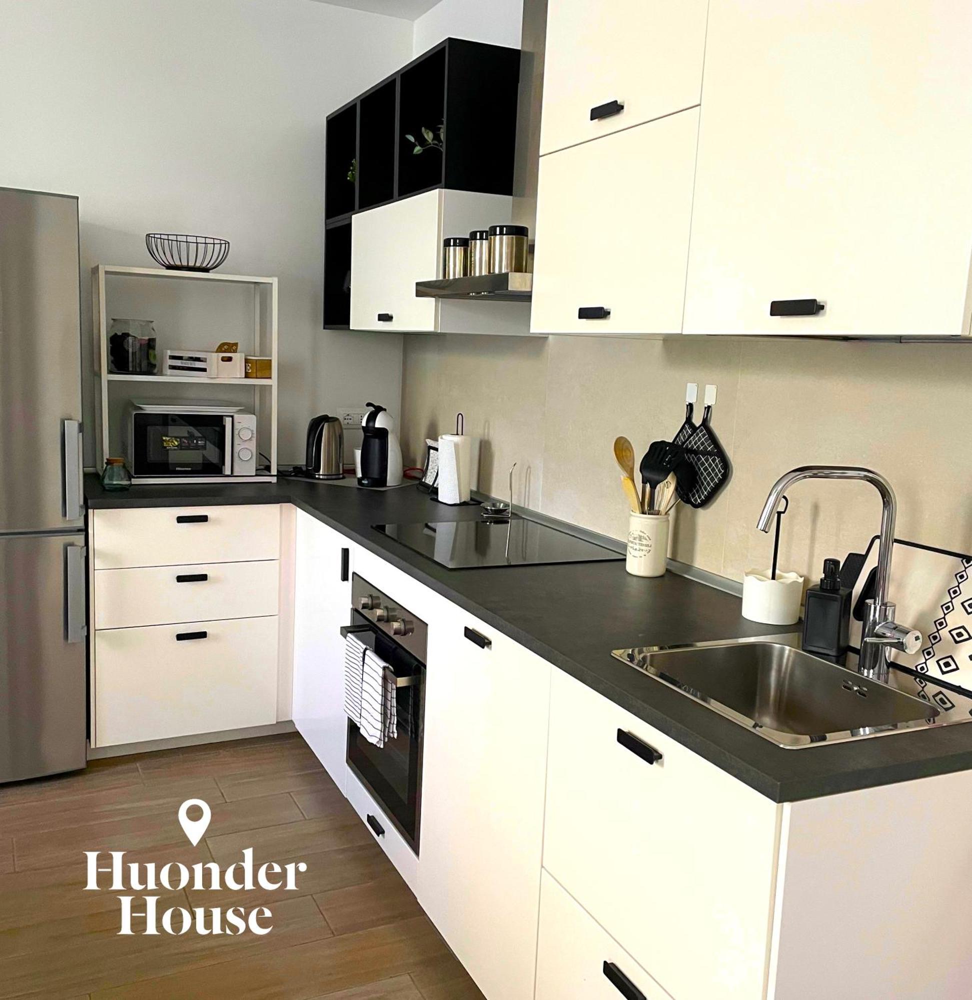 Huonder House Villa เลคโค ภายนอก รูปภาพ
